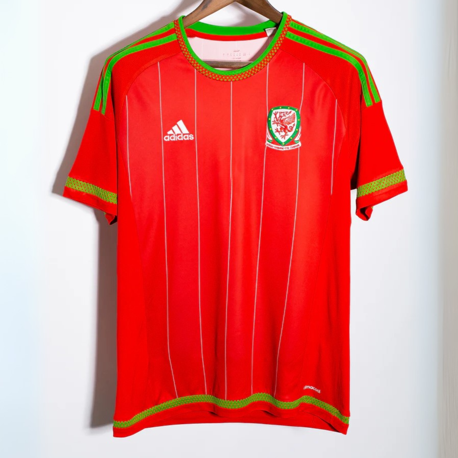 2015/16 Wales Home Shirt