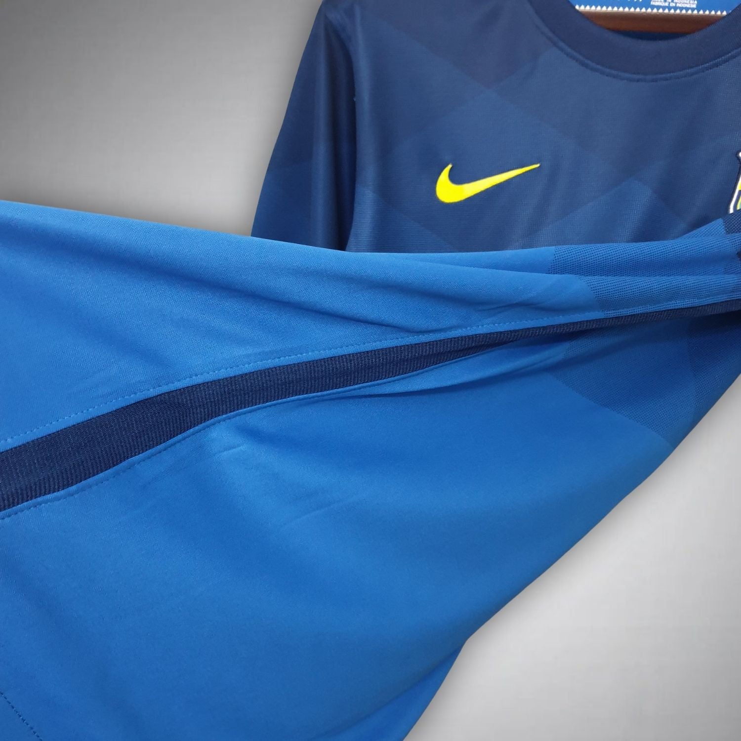 2020 Brazil Retro Away Shirt