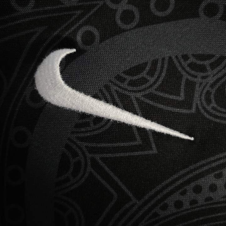 2024/25 Noir Fleur Barcelona Shirt (Black Rose)