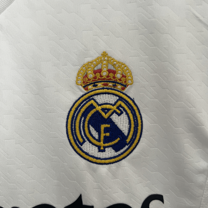 24/25 Real Madrid Home Kids Kit