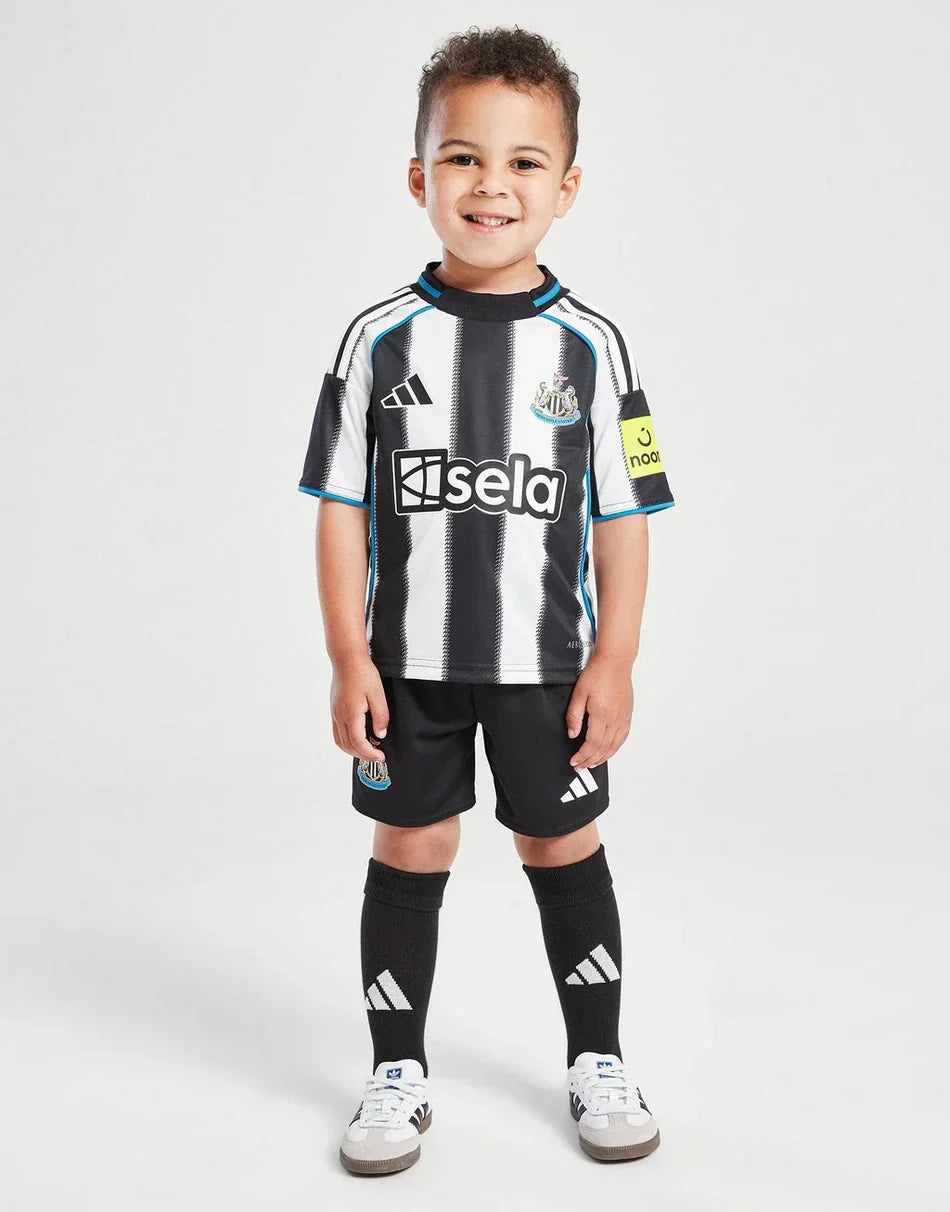 2025-26 Newcastle Home Kids Football Kit