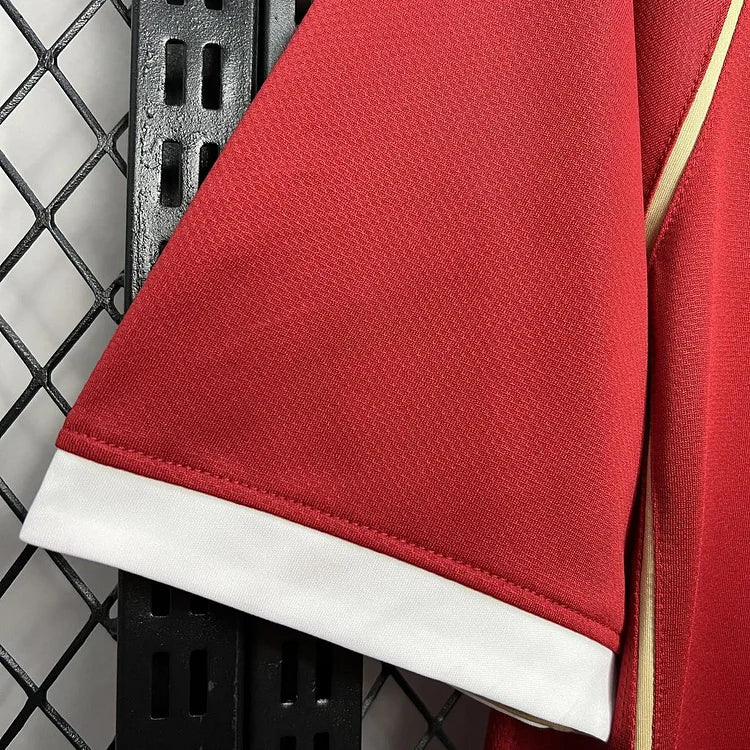 2006-2007 Manchester United Retro Home Shirt