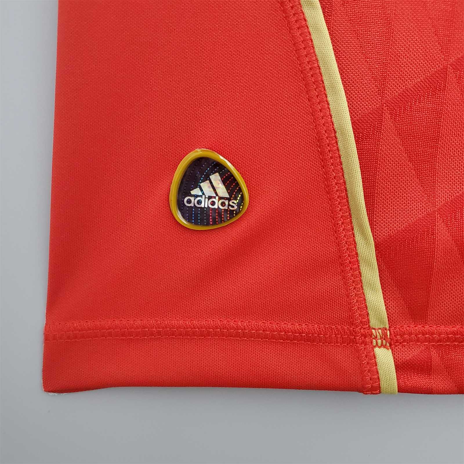 2010/11 Liverpool Retro Shirt