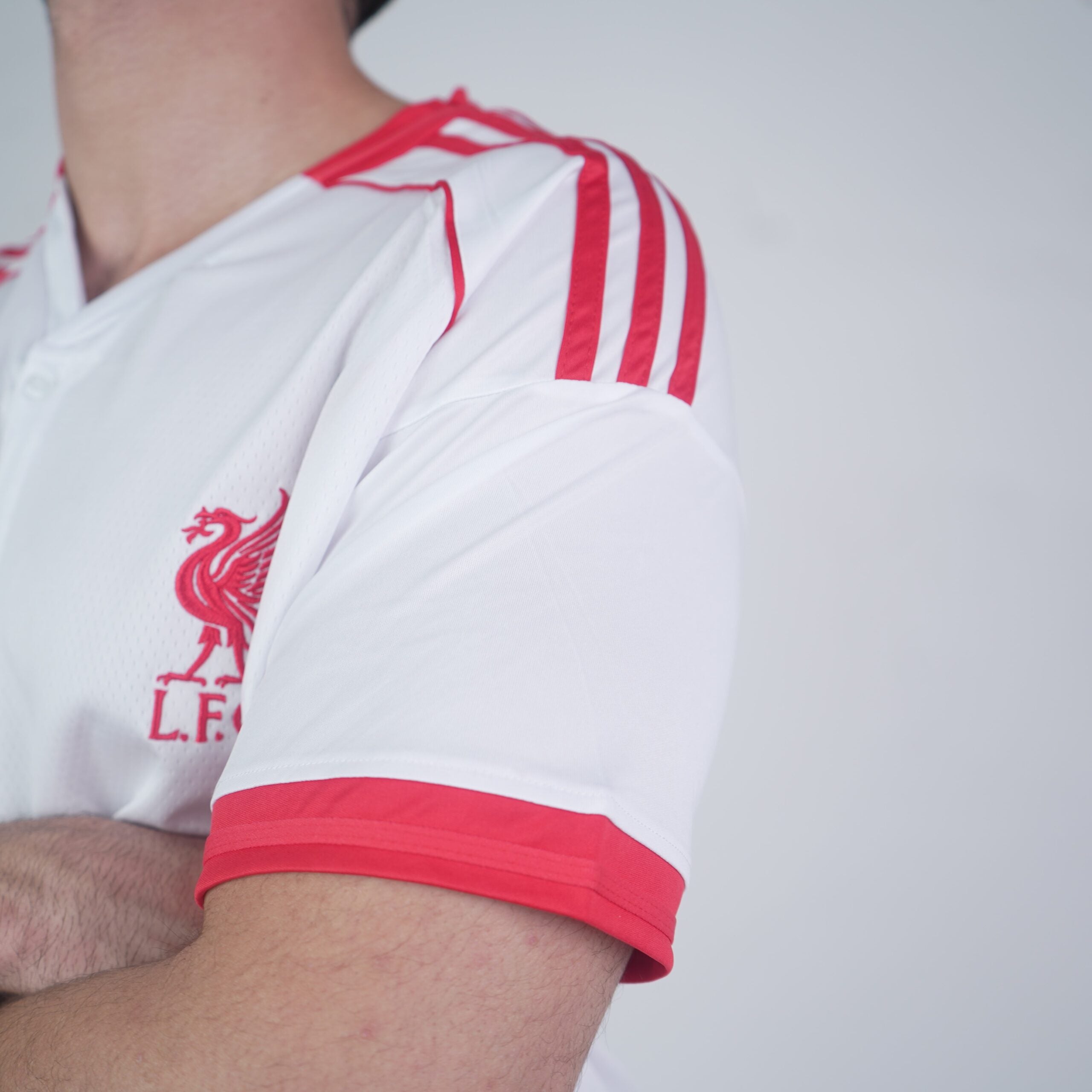 2025/26 Liverpool US Pack Baseball Shirt - White