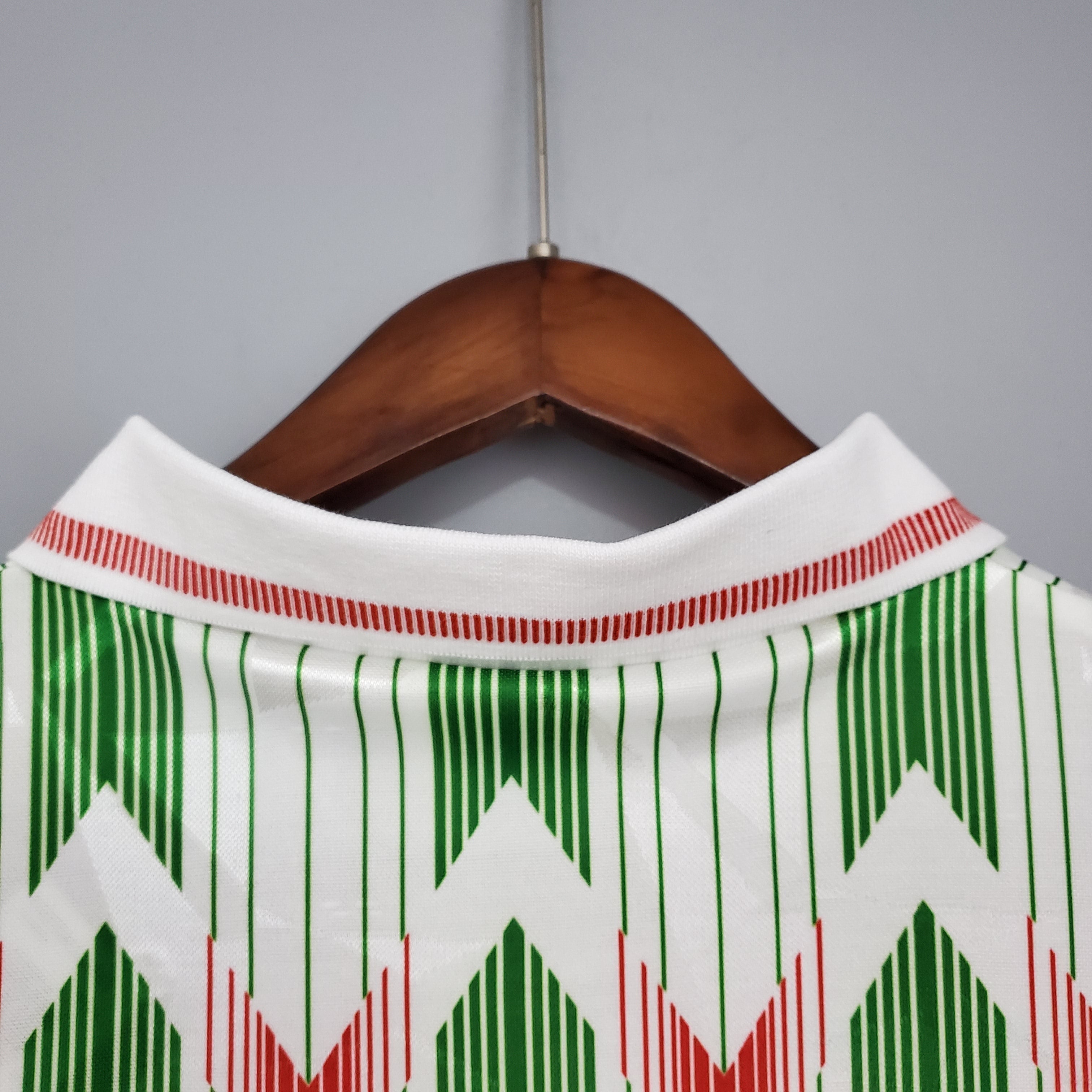 1990-1992 Wales Retro Away Shirt