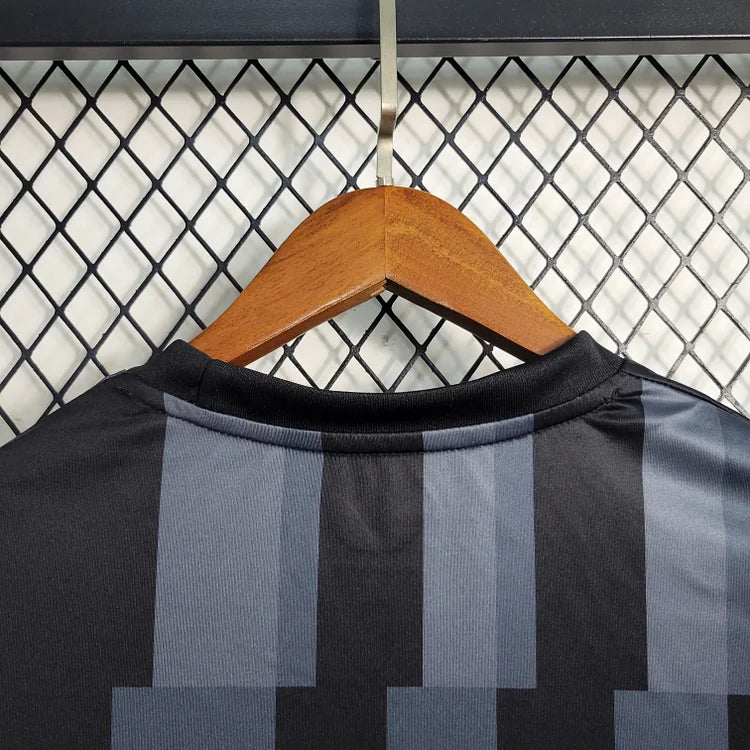 2023-2024 Newcastle United 130th Anniversary Retro Special Shirt