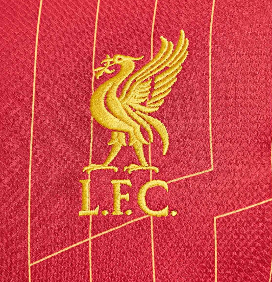 Liverpool 24/25 Home Shirt