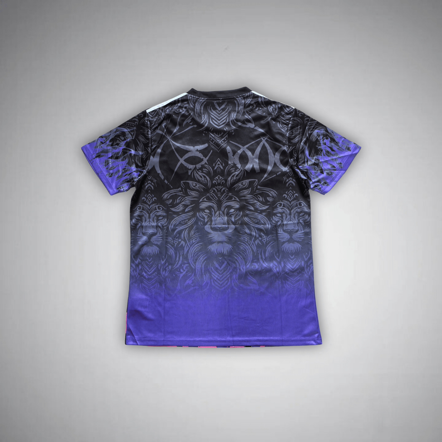 Manchester United Force of Nature Shirt