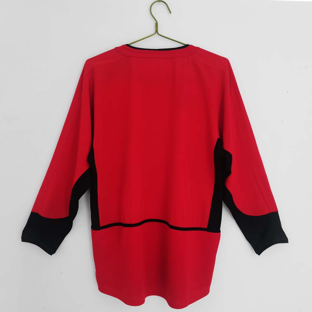 2003/04 Manchester United Retro Shirt - Long sleeves