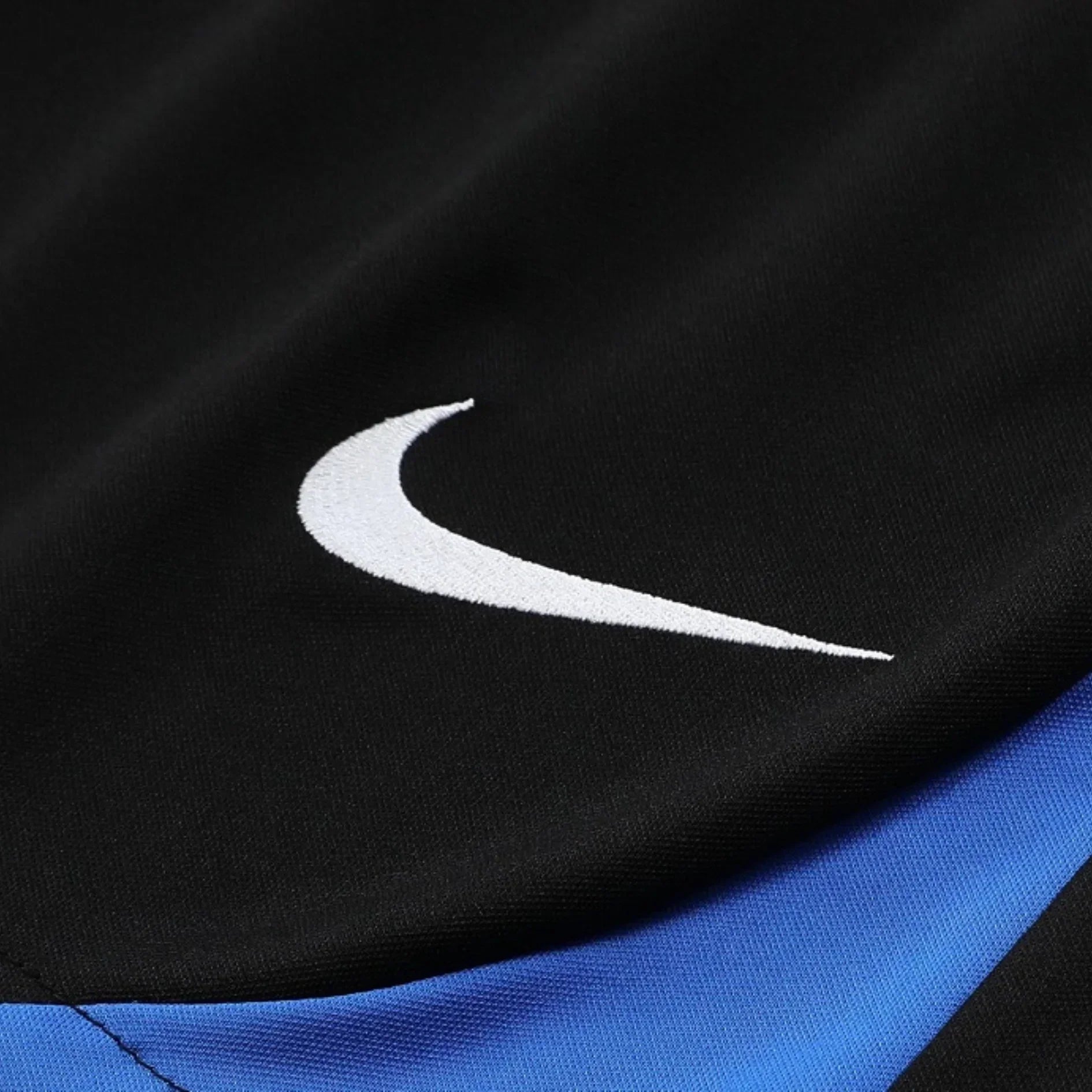 Barcelona Black Training Set 2024/25