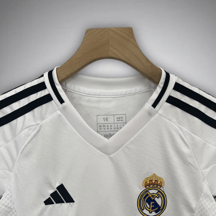 24/25 Real Madrid Home Kids Kit