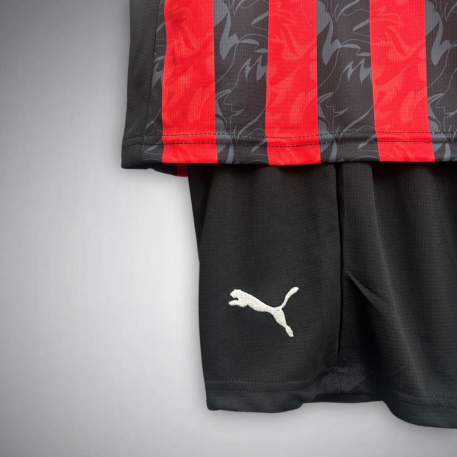 2025/26 AC Milan Kids Football Kit - Home