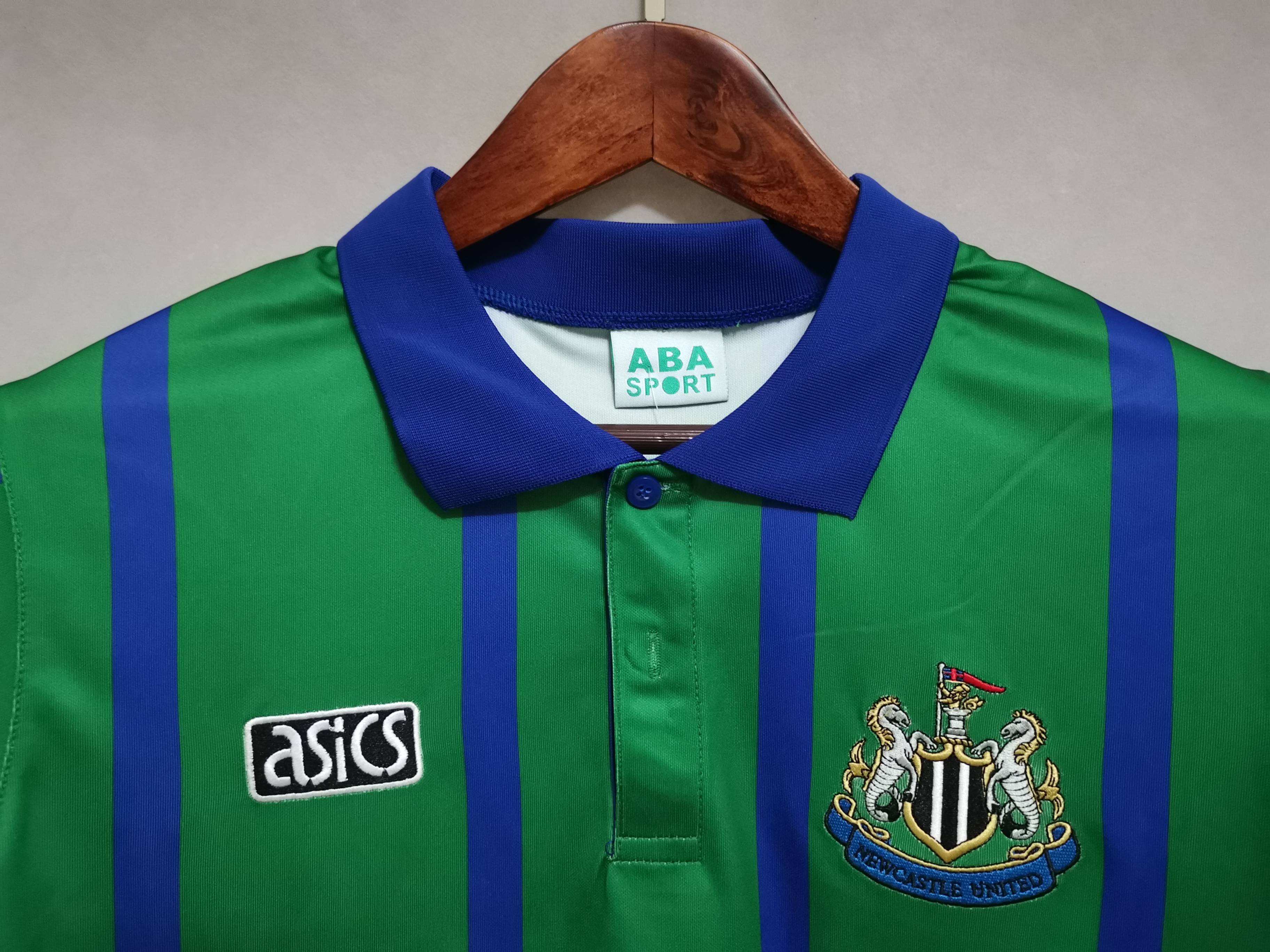 1994-1995 Newcastle United Retro Third Away Shirt