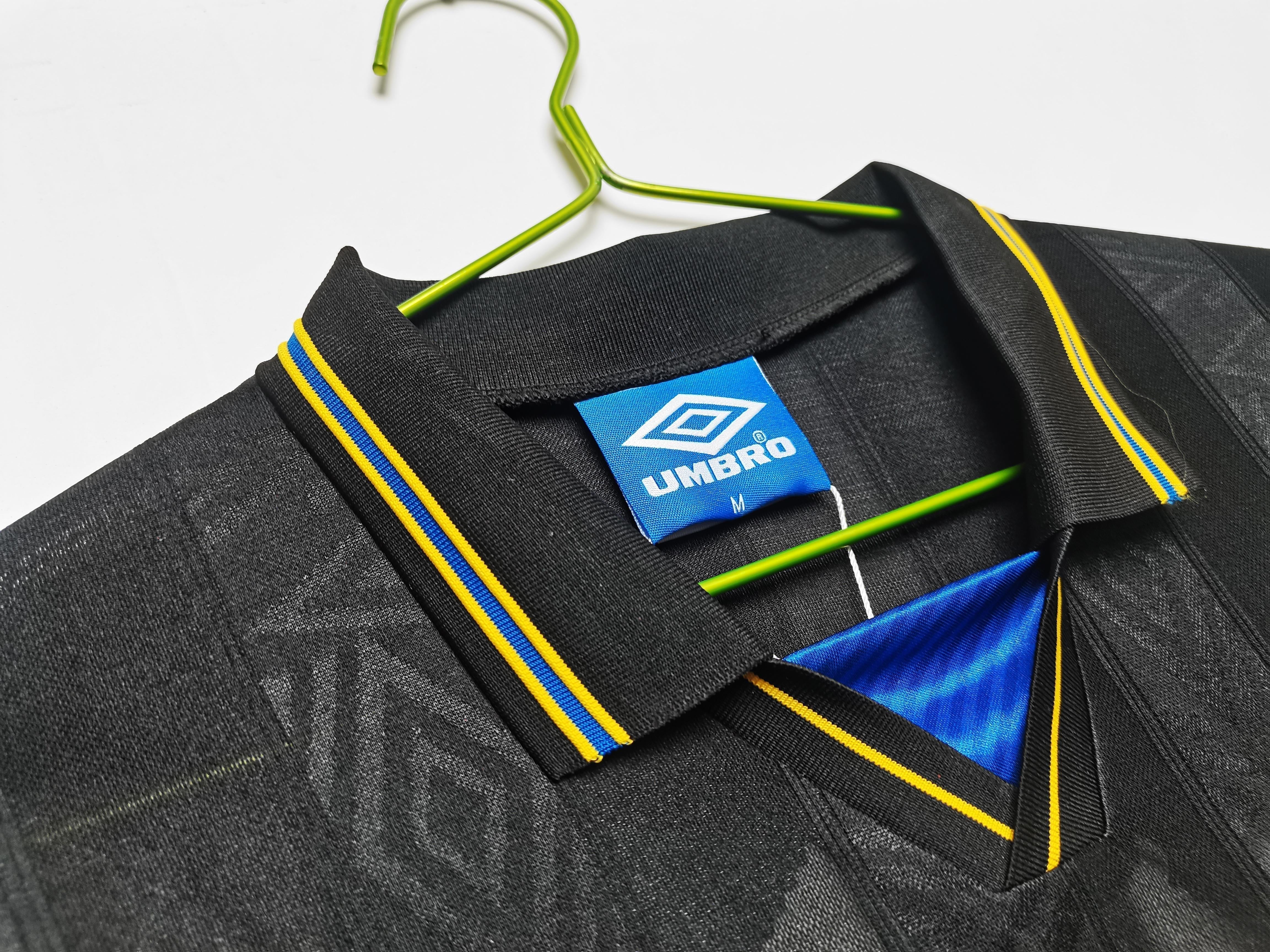 Manchester United Retro Shirt 1993/1995 - Long Sleeve Away