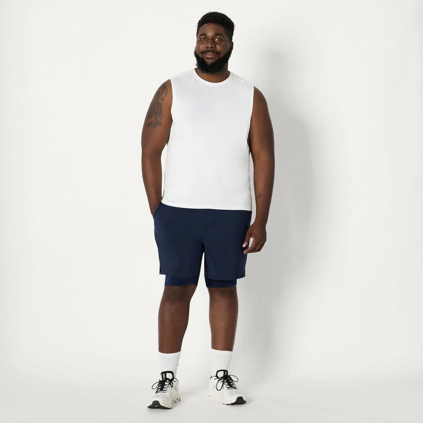 Amazon Essentials Men's Active Quick Dry Tech Stretch Lightweight Sleeveless Muscle Shirt