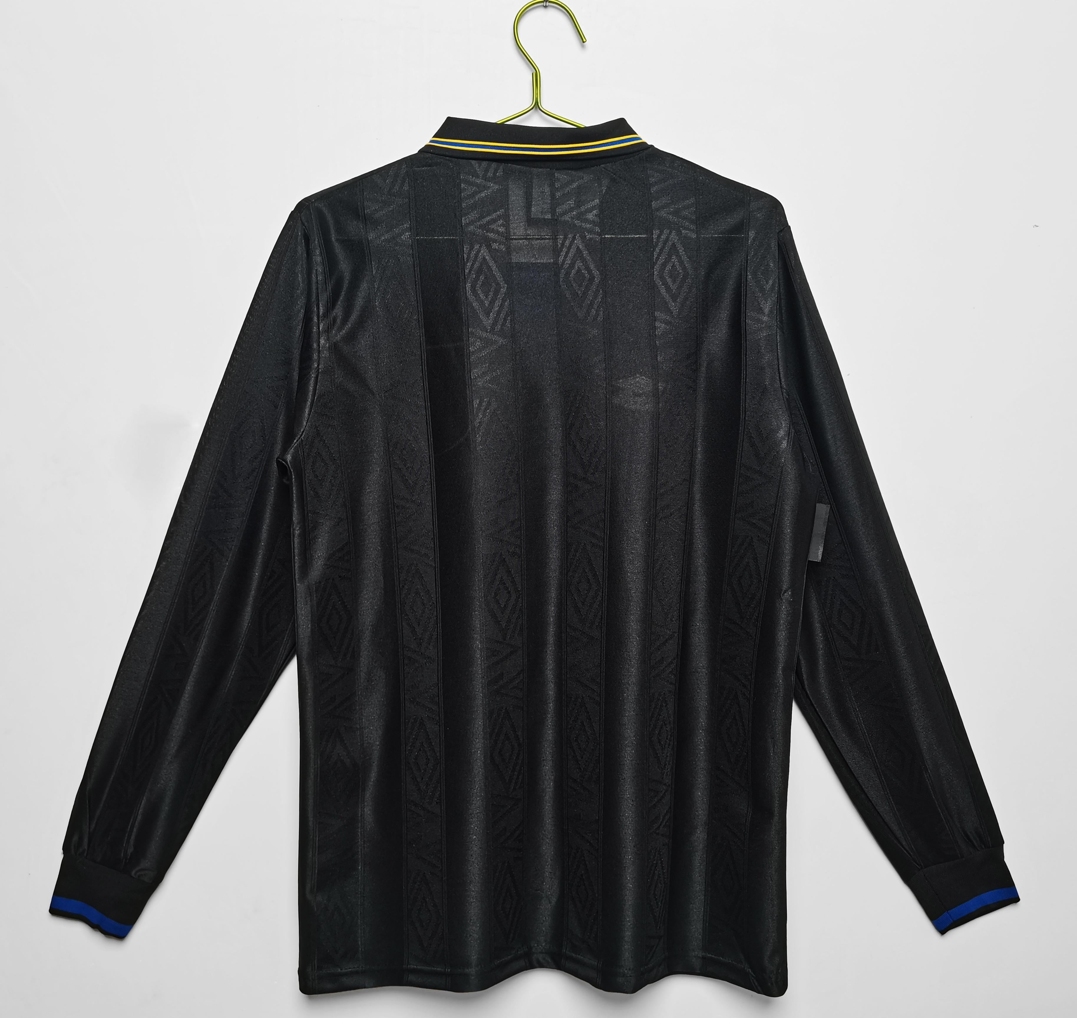 Manchester United Retro Shirt 1993/1995 - Long Sleeve Away