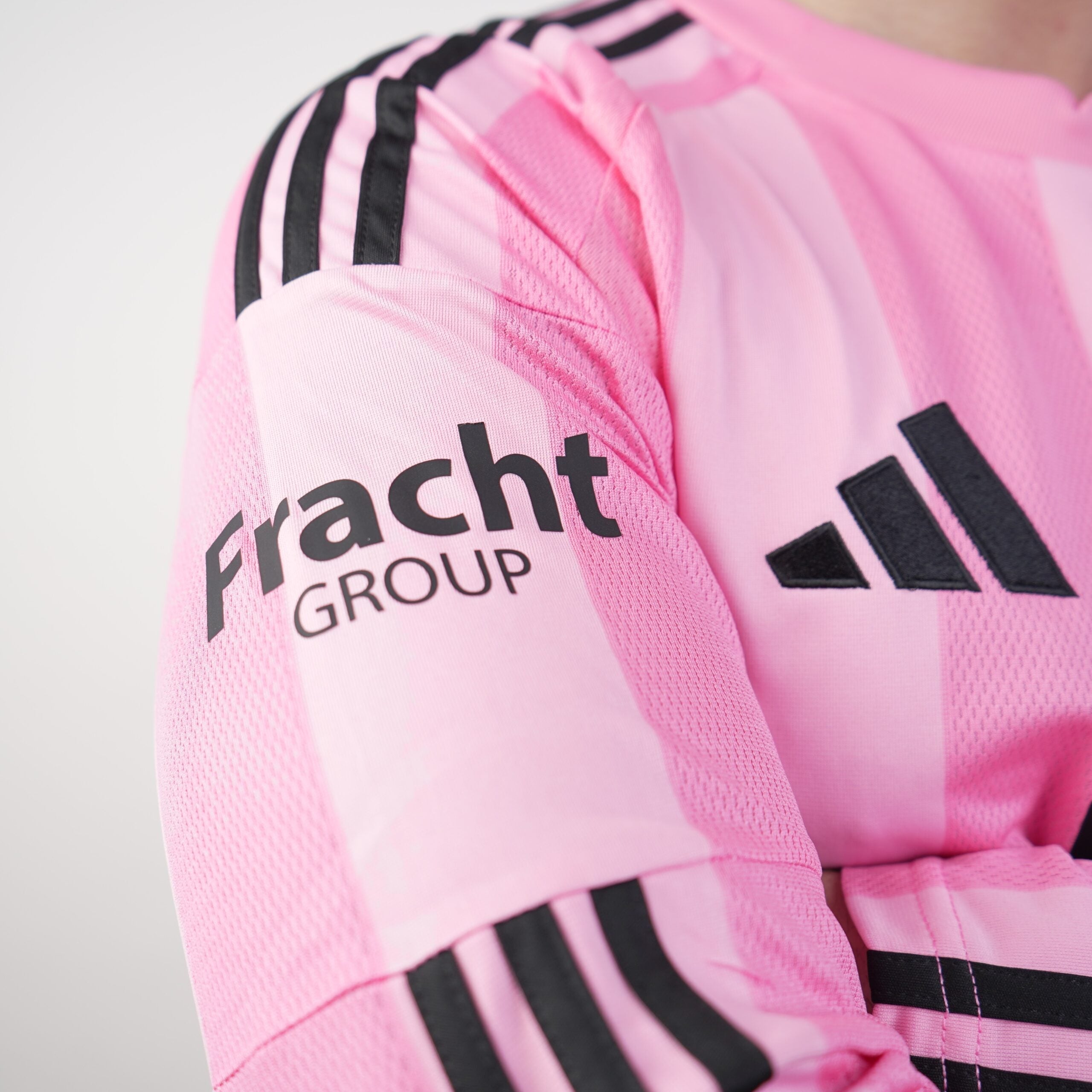 Messi 10 2025/26 Inter Miami Long Sleeve Home Shirt