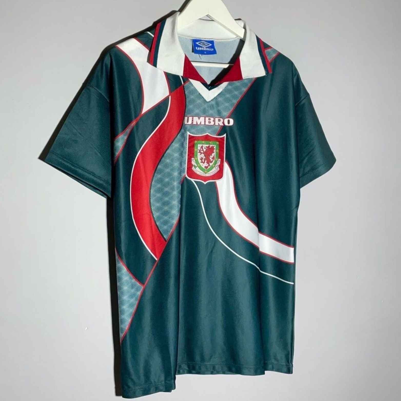 1994 Wales Retro Away Shirt