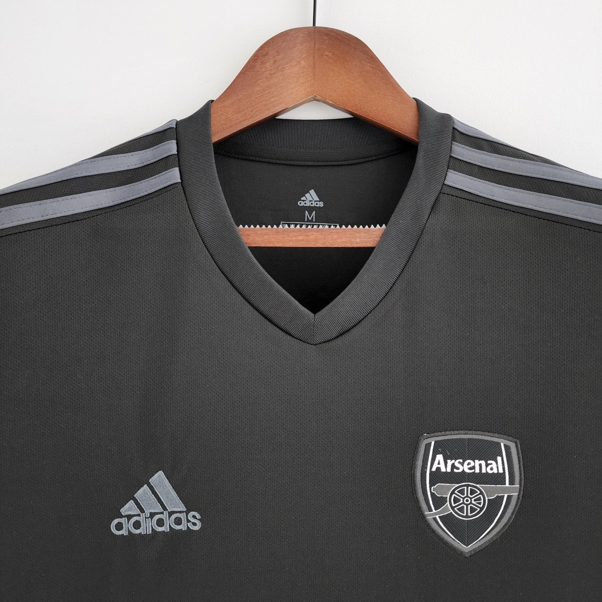Arsenal All Black Shirt 22/23 (Pre-Match Training)