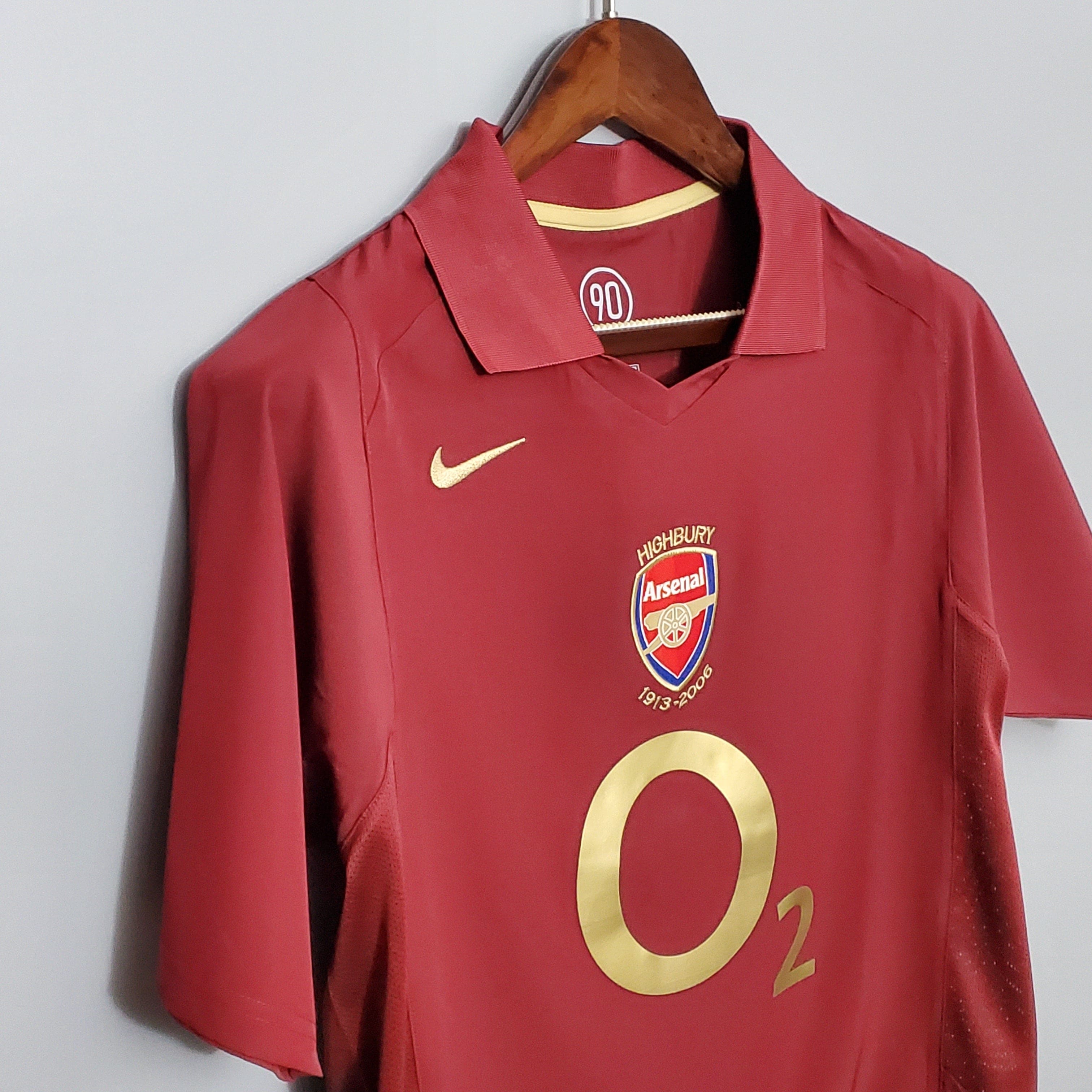 2005/06 Arsenal Retro Shirt O2