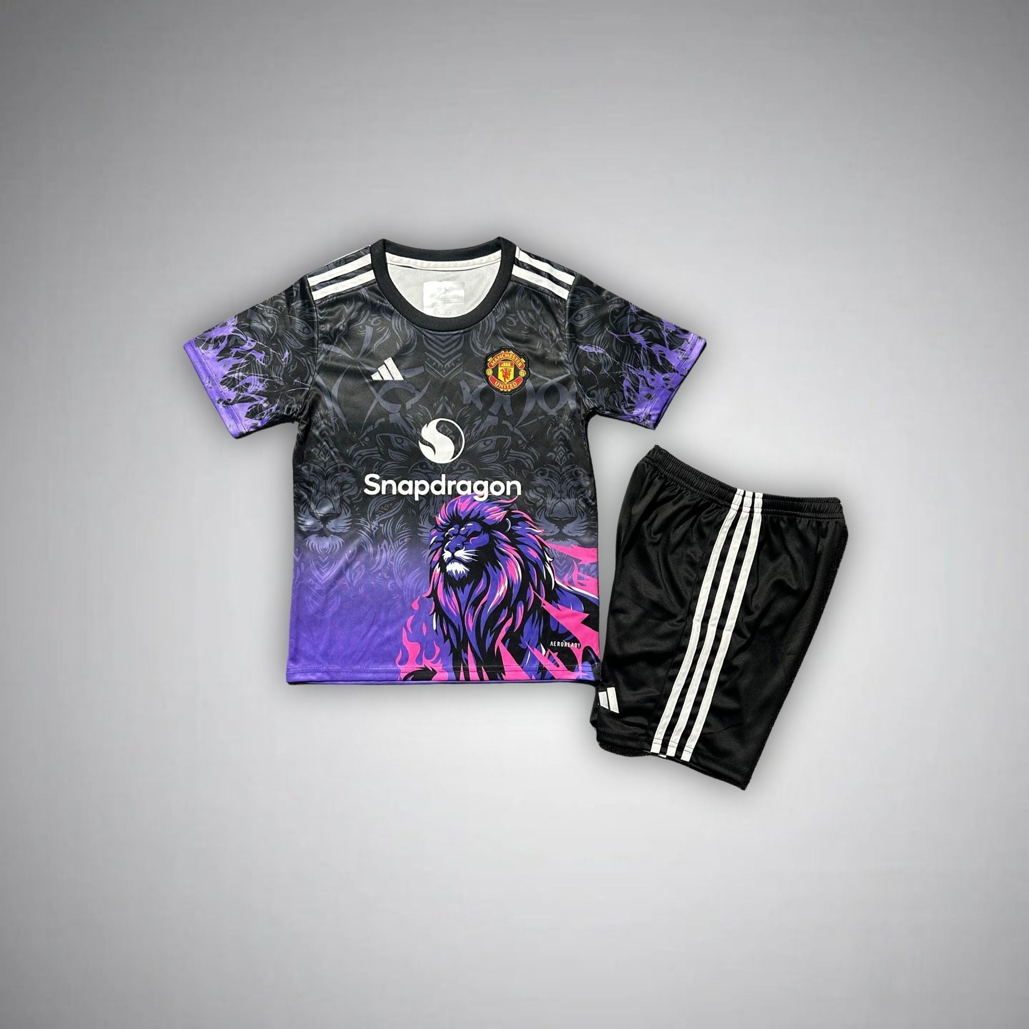 Manchester United Force of Nature Kids Kit